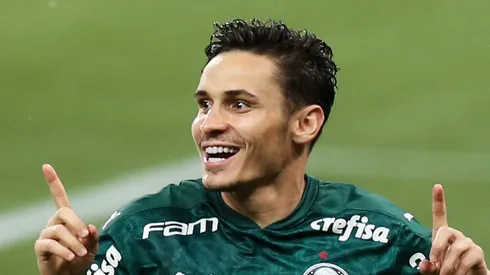 Raphael Veiga é exemplo para joia do Palmeiras. Foto: Alexandre Schneider/Getty Images