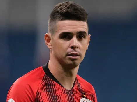 Cruzeiro quer superar o Flamengo e assinar com o meia Oscar