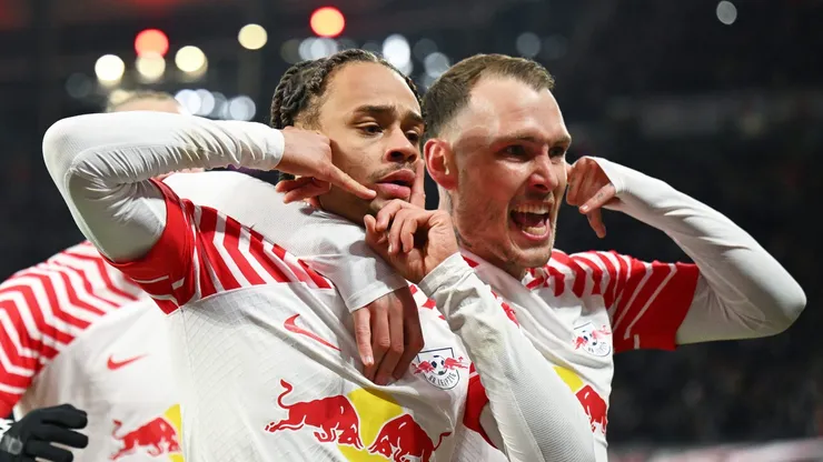 Xavi Simons em ação pelo RB Leipzig(Photo by Stuart Franklin/Getty Images)