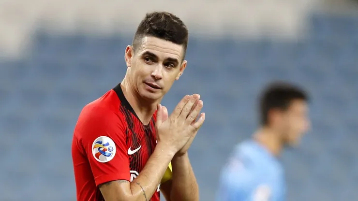 Oscar toma decisão importante que envolve Flamengo, Internacional e São Paulo.