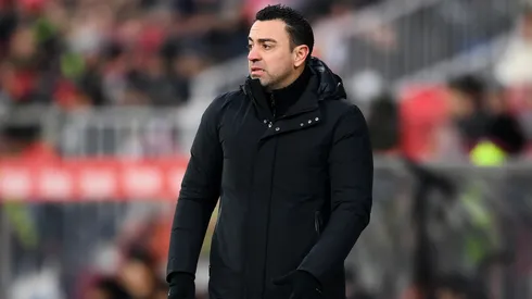 Xavi em partida pelo Barcelona