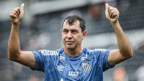 Fábio Carille pode ganhar reforço de peso para a disputa da Série B pelo Santos.