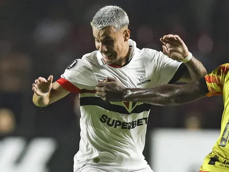 Ferreira aponta Arboleda como o melhor zagueiro que ele enfrentou