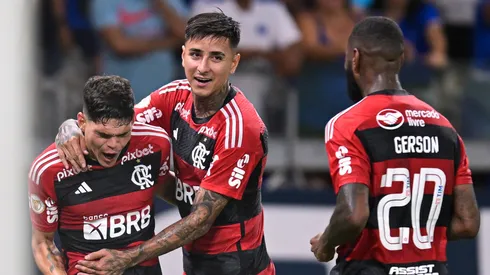 Flamengo pode perder outro titular para a Europa após venda de Fabrício Bruno. (Photo by Pedro Vilela/Getty Images)