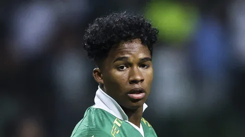 Endrick se destaca no profissional do Palmeiras. Foto: Alexandre Schneider/Getty Images