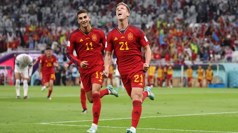 Dani Olmo em partida pela Espanha