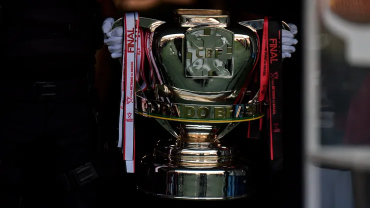 Taça da Copa do Brasil 2023. Foto: Thiago Ribeiro/AGIF