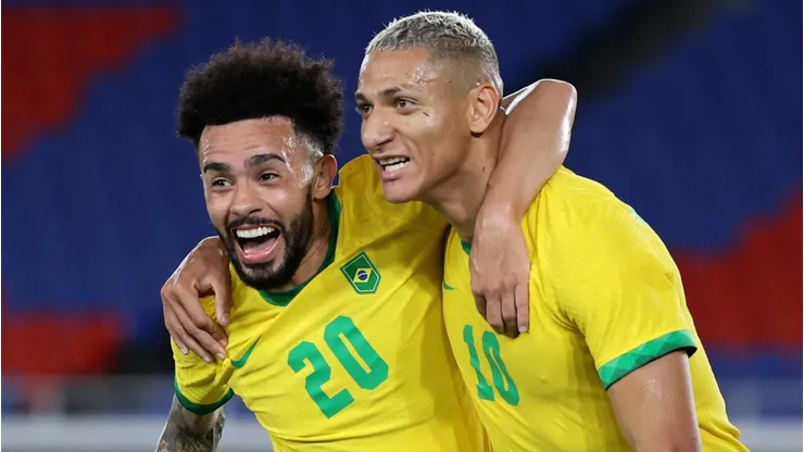 Flamengo não para em Firmino e quer assinar com outro ex-jogador da Seleção Brasileira (Photo by Toru Hanai/Getty Images)