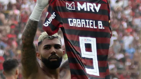 Gabriel Barbosa era o camisa 9 antes de ser o 10 do Flamengo. Foto: Raul Sifuentes/Getty Images