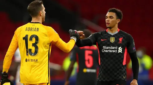 Multicampeão pelo Liverpool quer deixar o clube para jogar na Espanha. (Photo by Dean Mouhtaropoulos/Getty Images)