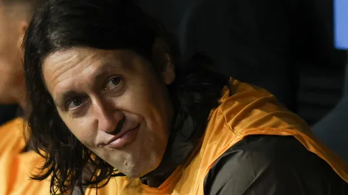Goleiro Cássio no banco de reservas