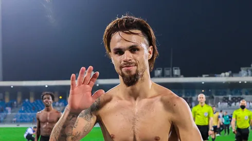 Michael é liberado pelo Al-Hilal e pode assinar com campeão do Brasileirão. (Foto: Divulgação/Al-Hilal)