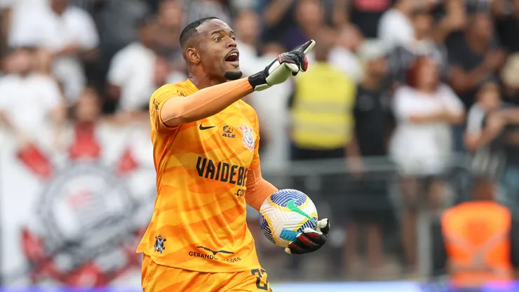 Carlos Miguel deixou recado a Cássio no Timão (Foto: Alexandre Schneider/Getty Images)