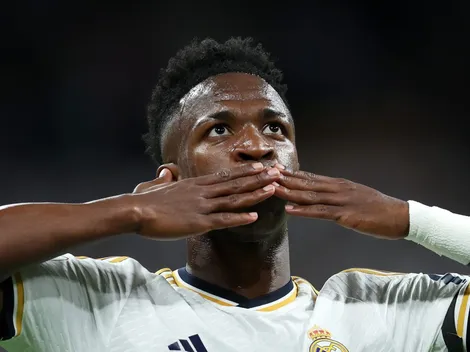 Show de Vini Jr, comemoração e Barcelona provocado: Torcida do Real Madrid explode no Bernabéu