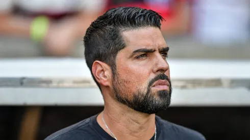 António Oliveira pode ter desfalque de Fagner no próximo jogo da Sul-Americana. . Foto: Thiago Ribeiro/AGIF