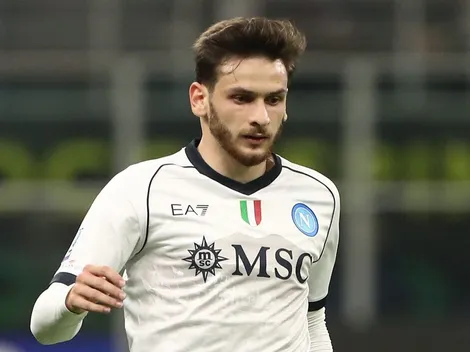Khvicha Kvaratskhelia pode deixar o Napoli por quantia milionária