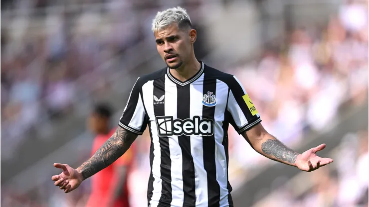 Parceiro de Bruno Guimarães no Newcastle é alvo do Liverpool (Foto: Stu Forster/Getty Images)