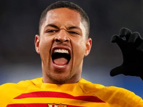 Barcelona toma decisão sobre empréstimo de Vitor Roque ao Flamengo