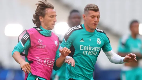 Luka Modric and Toni Kroos of Real Madrid . (Photo by Catherine Ivill/Getty Images)