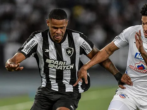 Flamengo surpreende e faz consulta para contratar titular absoluto do rival