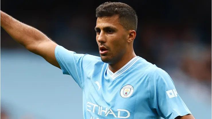 Rodri sequer concorre ao prêmio de melhor jogador da Premier League (Foto: Matt McNulty/Getty Images)