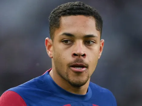 Clube brasileiro quer fechar empréstimo de Vitor Roque junto ao Barcelona