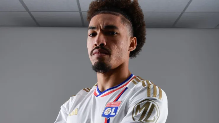 Ex-Botafogo, Adryelson é procurado e aceita assinar com time do Brasileirão; Negócio depende de uma condição. (Foto: Divulgação/Lyon)