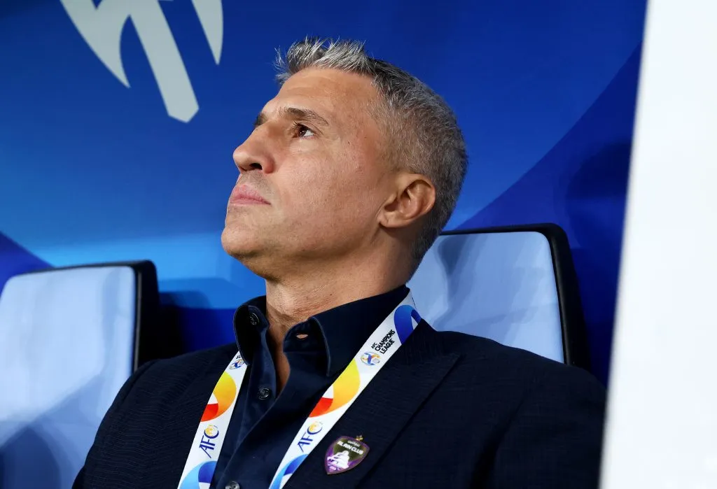 Grande façanha de Hernán Crespo no Al-Ain foi eliminar o Al-Nassr e o Al-Hilal na Champions Asiática (Foto: Yasser Bakhsh/Getty Images)