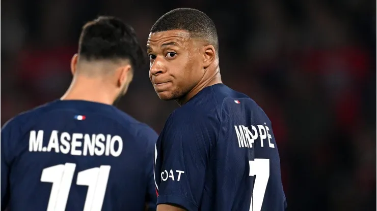 Mbappé dá tchau ao PSG. Foto: Matthias Hangst/Getty Images
