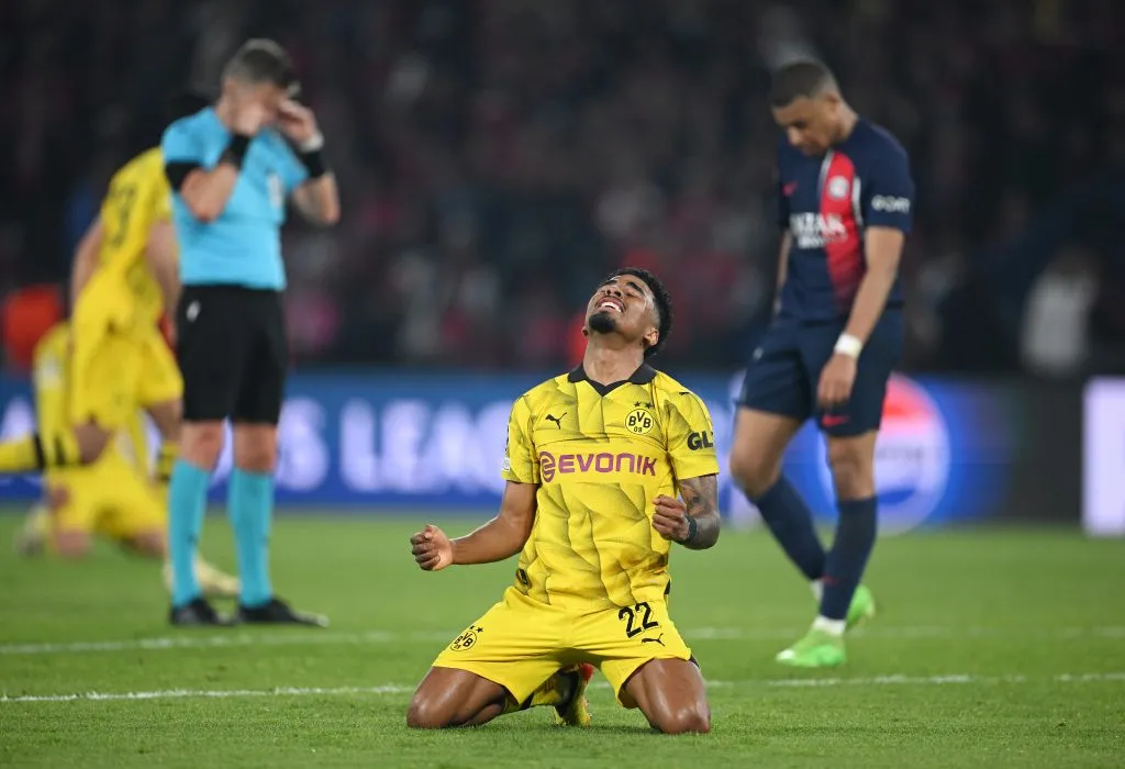 PSG 0-1 BVB. tween Paris Saint-Germain and Borussia Dortmund at Parc des Princes on May 07, 2024 in Paris, France.  (Photo by Matthias Hangst/Getty Images)