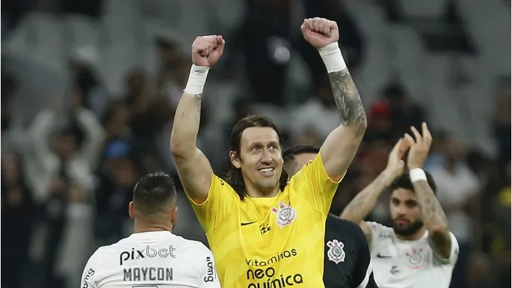 Cássio surpreende e sinaliza positivo para trocar o Corinthians pelo Cruzeiro.(Photo by Ricardo Moreira/Getty Images)