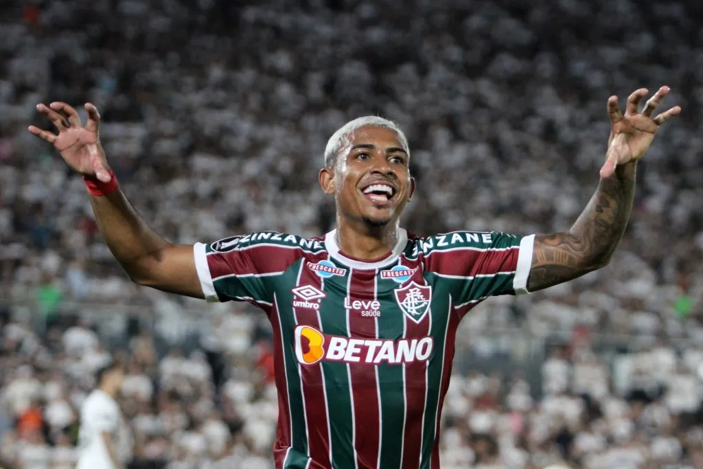 John Kennedy brilhou na última Libertadores (Foto: Christian Alvarenga/Getty Images)