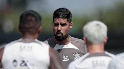 antónio oliveira |foto: rodrigo coca/ag. corinthians