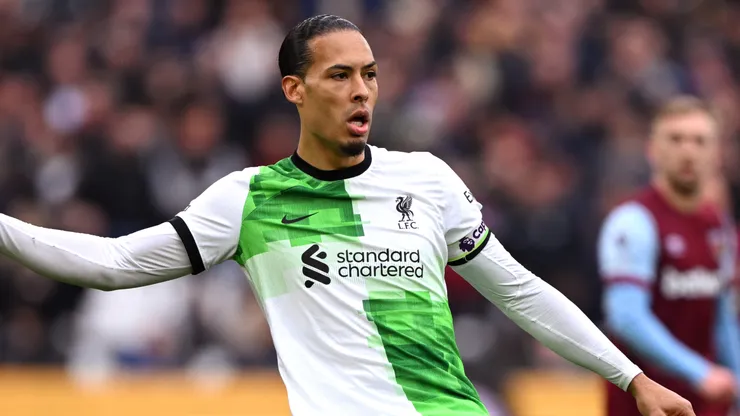 Van Dijk se manifestou em entrevista (Foto: Mike Hewitt/Getty Images)