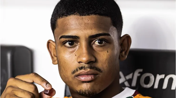 John Kennedy, do Fluminense, tem martelo batido agora no Corinthians. Foto: Abner Dourado/AGIF