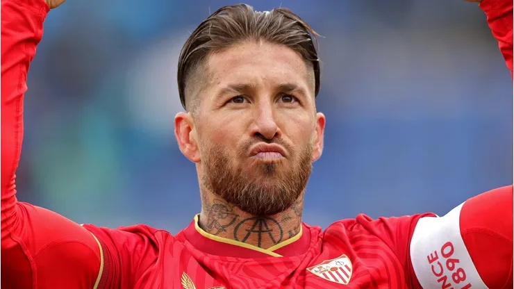 Flamengo pode contratar zagueiro que jogou ao lado de Sergio Ramos (Photo by Gonzalo Arroyo Moreno/Getty Images)