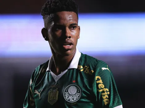 Até R$ 300 milhões: Gigante europeu sinaliza nova oferta para tirar Estêvão do Palmeiras