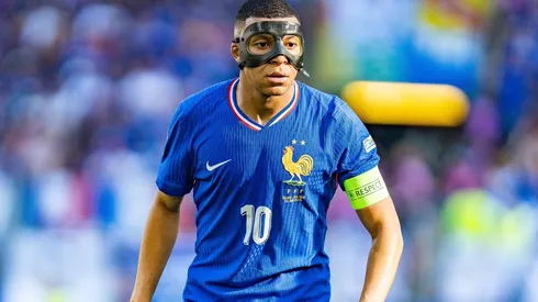 Mbappé durante o duelo entre França e Polônia pela fase de grupos da Euro. (Eibner-Pressefoto / Alamy Stock Photo) Frankreich vs. Polen, Herren, Fussball, 3. Spieltag, EURO 2024, 25.06.2024, Europameisterschaft, Gruppe D Foto: Eibner-Pressefoto/Bahho Kara