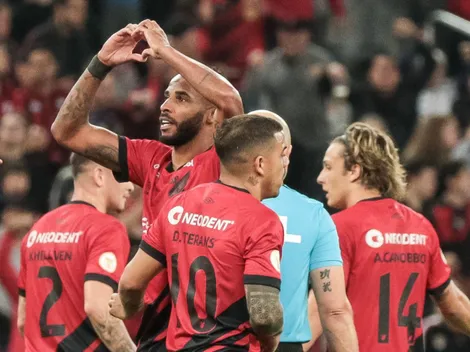 Corinthians manifesta interesse em volante do Athletico-PR