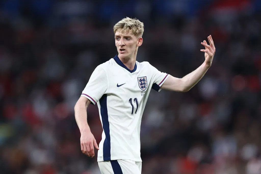 Anthony Gordon interessa a gigantes ingleses (Foto: Alex Pantling/Getty Images)