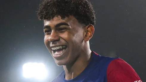 PSG não para em Yamal e pode pagar a multa de outro nome do Barcelona. (Photo by David Ramos/Getty Images)