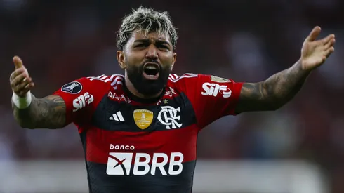 Gabigol e Pedro são alvos de comentários de Walter, ex-atacante do Campeonato Brasileiro.