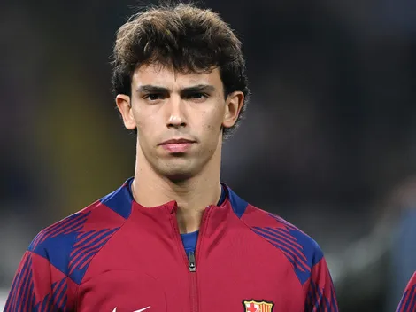 Hansi Flick quer permanência de João Félix no Barcelona