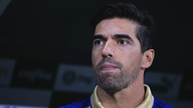 Abel Ferreira, técnico do Palmeiras tem preocupação com jogadores fundamentais . Foto: Ettore Chiereguini/AGIF