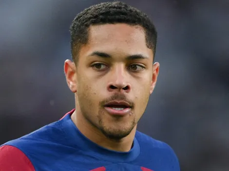 Barcelona decide vender Vitor Roque e destino pode ser o Napoli