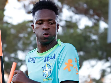 Dorival chama Vini Jr. para conversa na Seleção Brasileira