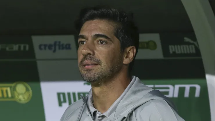 Palmeiras de Abel Ferreira acerta transferência de meia para a Europa. (Photo by Ricardo Moreira/Getty Images)
