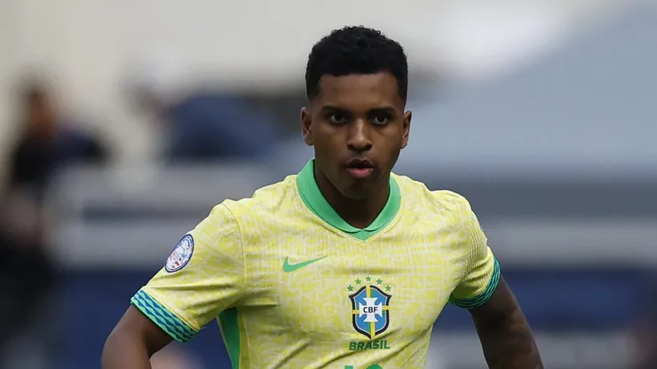 Chegada de Mbappé incomoda, e Rodrygo pode deixar o Real Madrid; entenda.