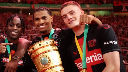 Barcelona pode assinar com Frimpong, do Bayer Leverkusen (Photo by Alex Grimm/Getty Images)