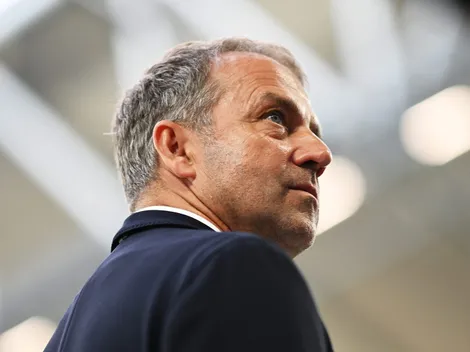 Barcelona de Hansi Flick encaminha venda de Mika Faye para o Porto